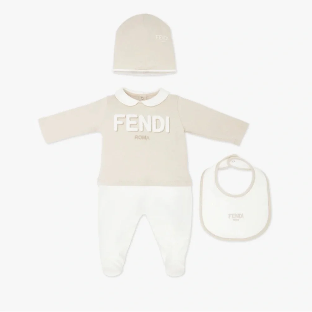 BNWT Fendi Roma Newborn Kit (Hat, Onesie, Bib) - Picture 1 of 2